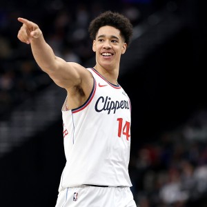 kaiyun-卢：尼德豪泽的防守能改变比赛 他接下来需多投篮&amp;多参与挡拆外弹