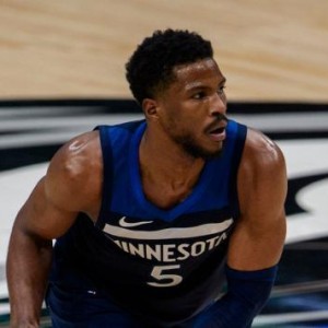 开云体育-若无法交易得到欧文 湖人或对比斯利展开追逐