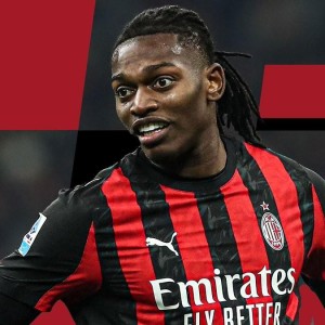 记者：米兰计划涨薪至600万续约莱奥，1.75亿解约金保持不变