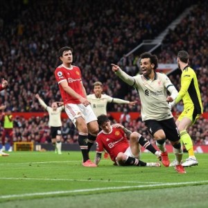 开云-85年头一遭！萨拉赫血虐曼联防线 利物浦5球斩红魔